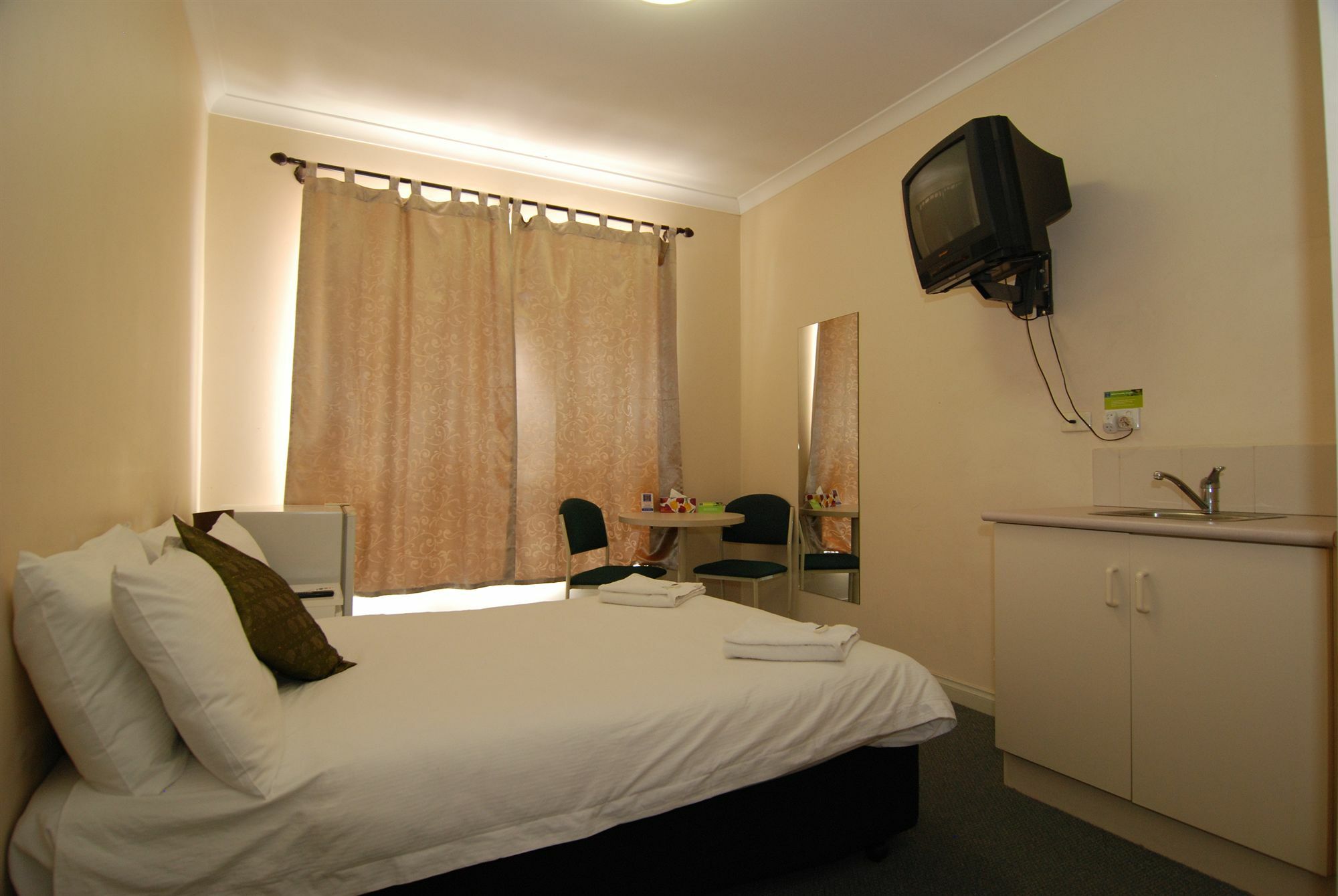 Brunswick Tower Hotel Melbourne Esterno foto